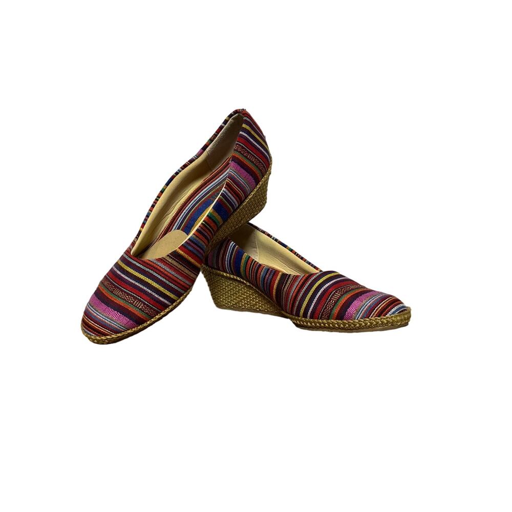 Beacon Multicolor Rainbow Striped Canvas Espadrille Wedge Size 6